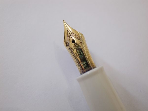 【レビュー】セーラー万年筆『プロフィットスタンダード』 コスパに優れた14金ペン先の万年筆 | マイハリ